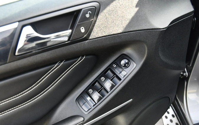 Mercedes-Benz ML cena 55900 przebieg: 283000, rok produkcji 2011 z Rydułtowy małe 781